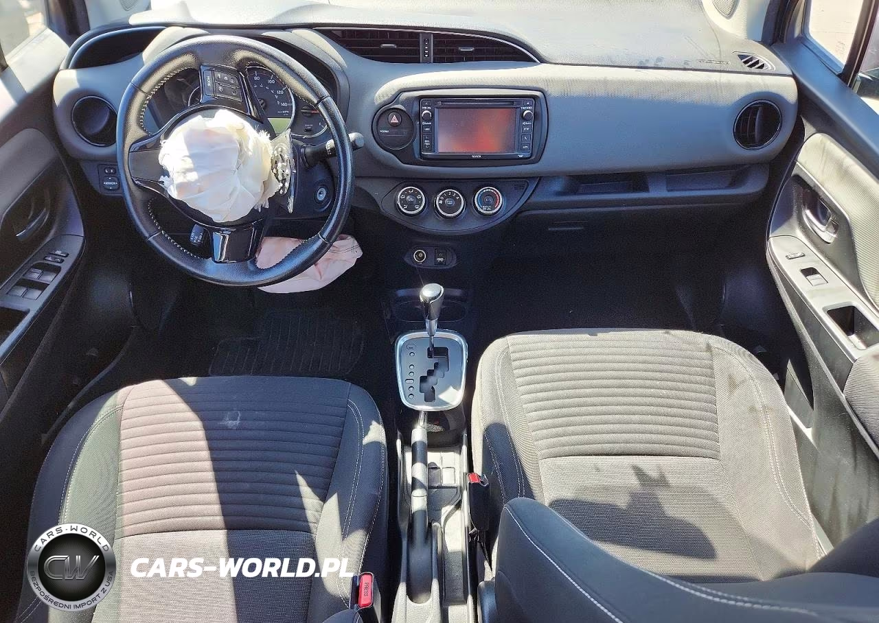 2015 Toyota Yaris 5-Door Se VIN:VNKKTUD33FA017851 - 8