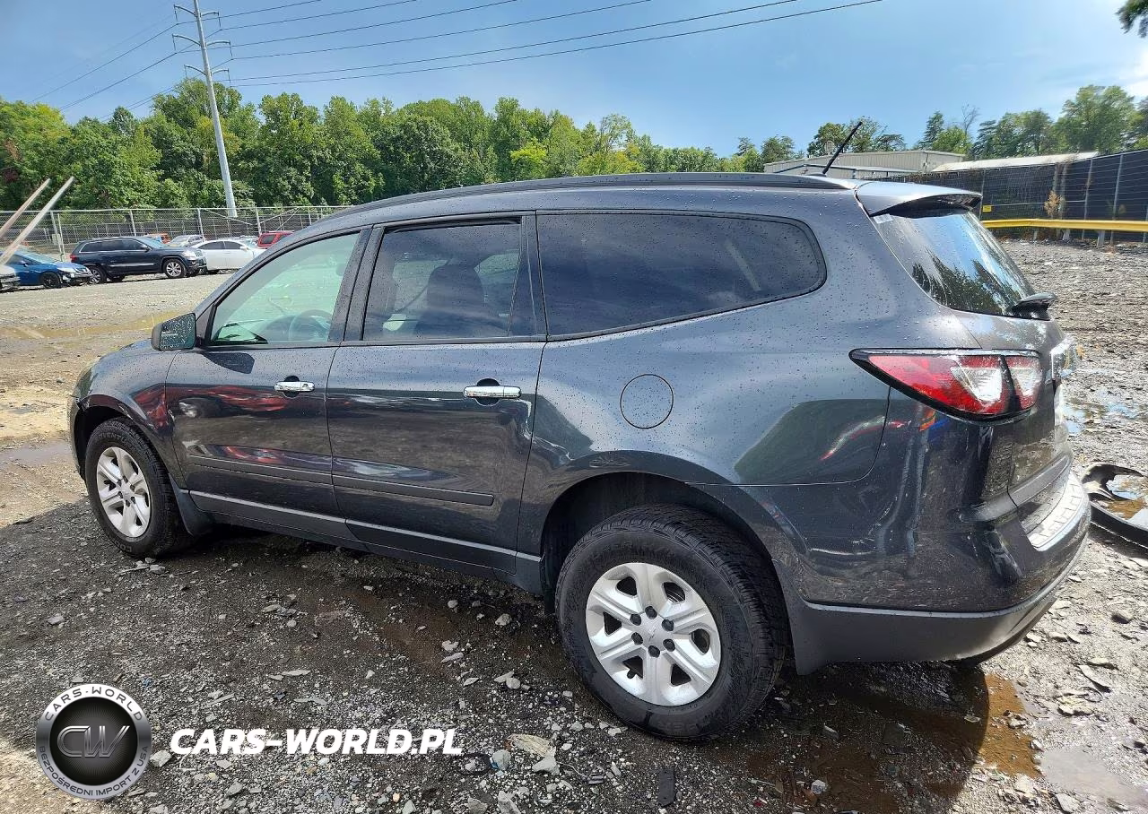 2014 Chevrolet Traverse Ls VIN:1GNKRFKD2EJ274357 - 2