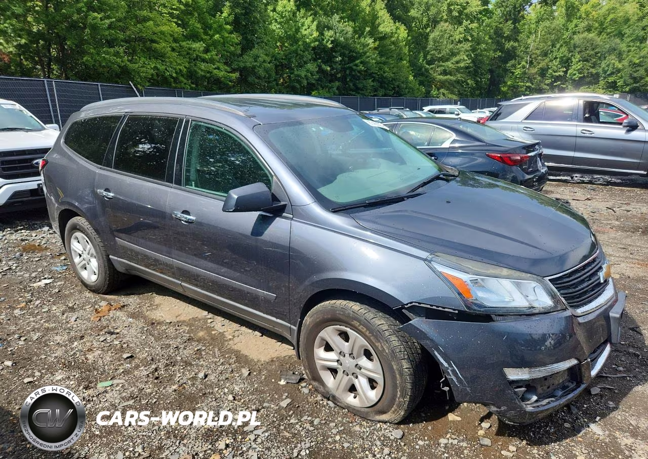 2014 Chevrolet Traverse Ls VIN:1GNKRFKD2EJ274357 - 4