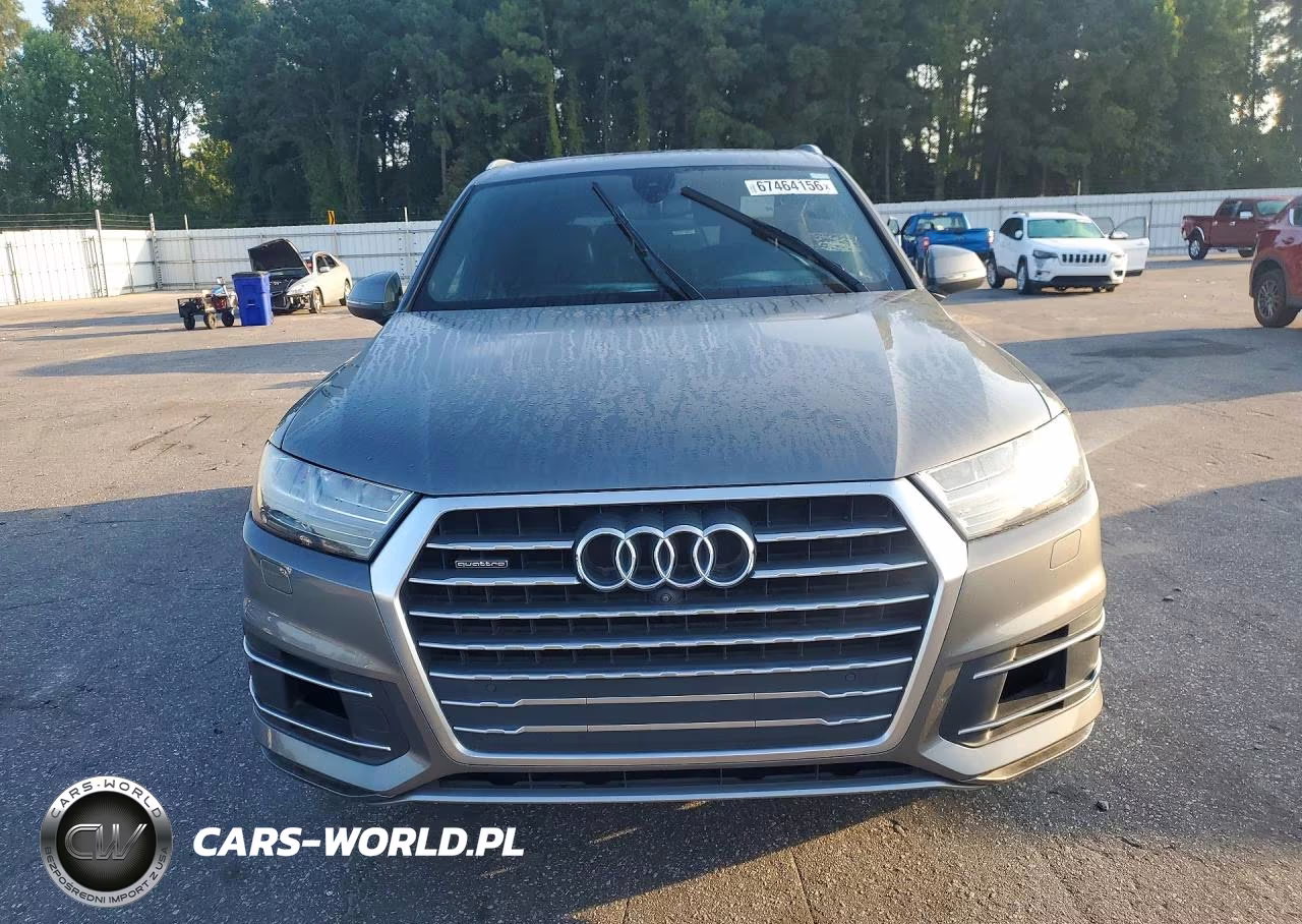 2017 Audi Q7 Premium Plus VIN:WA1LAAF73HD028944 - 5