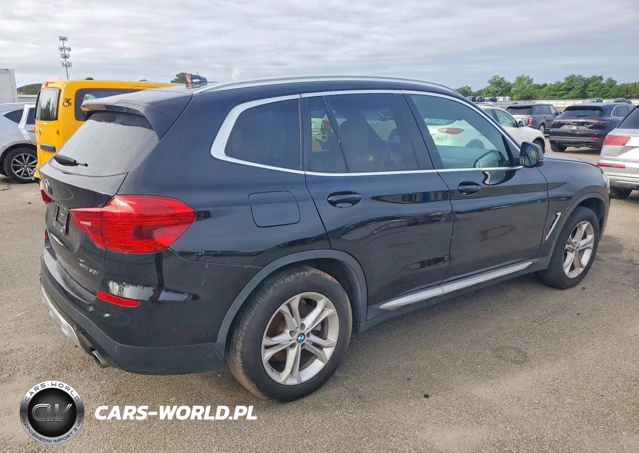 2019 BMW X3 xDrive30I VIN:5UXTR9C52KLP77181 - 3