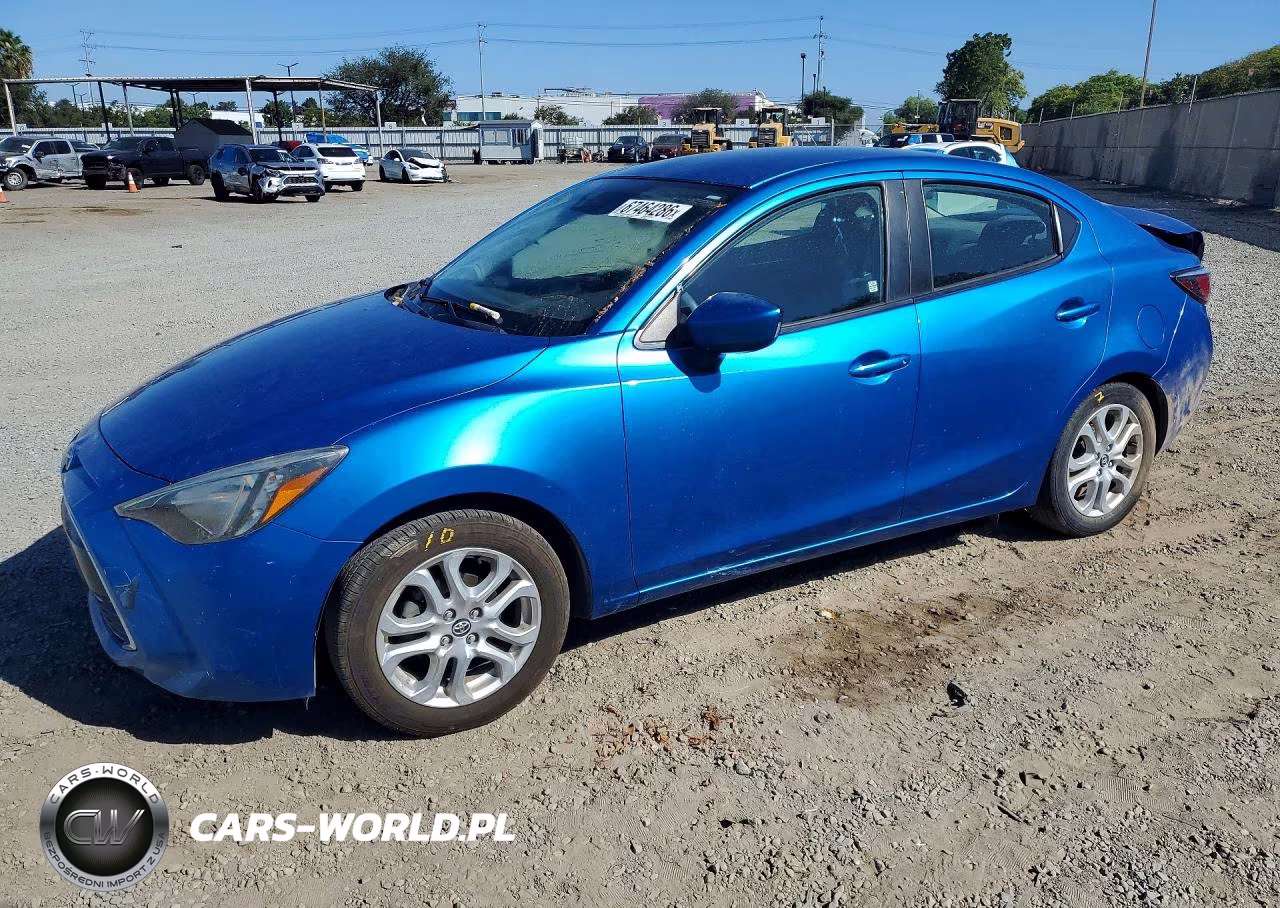 2018 Toyota Yaris Ia Base