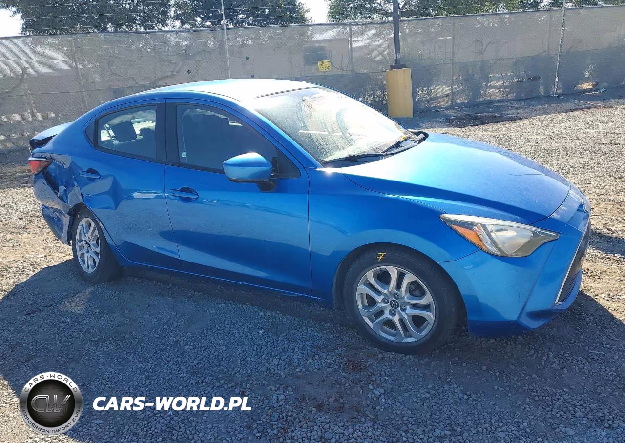 2018 Toyota Yaris Ia Base VIN:3MYDLBYV4JY305093 - 4
