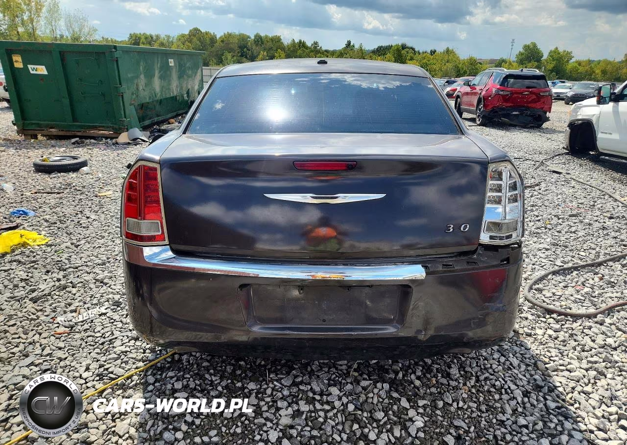 2014 Chrysler 300 VIN:2C3CCAAG8EH211606 - 6
