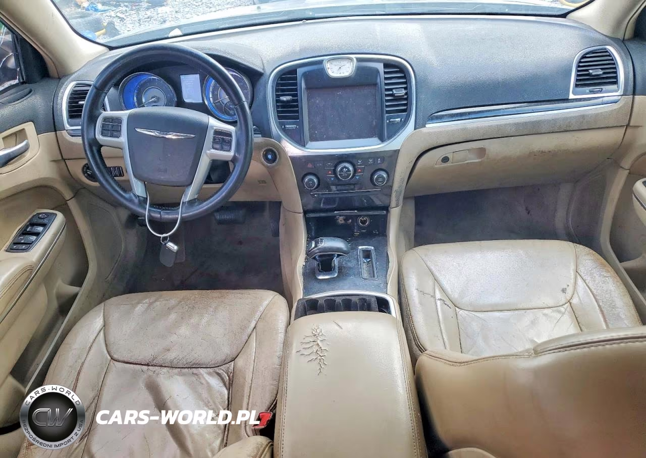 2014 Chrysler 300 VIN:2C3CCAAG8EH211606 - 8