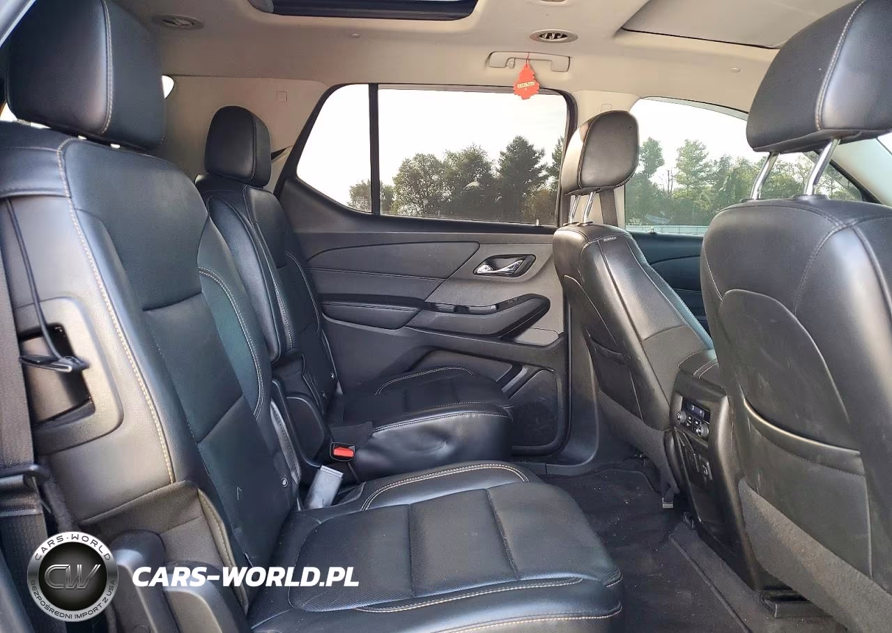 2019 Chevrolet Traverse Premier VIN:1GNERKKW4KJ272936 - 11