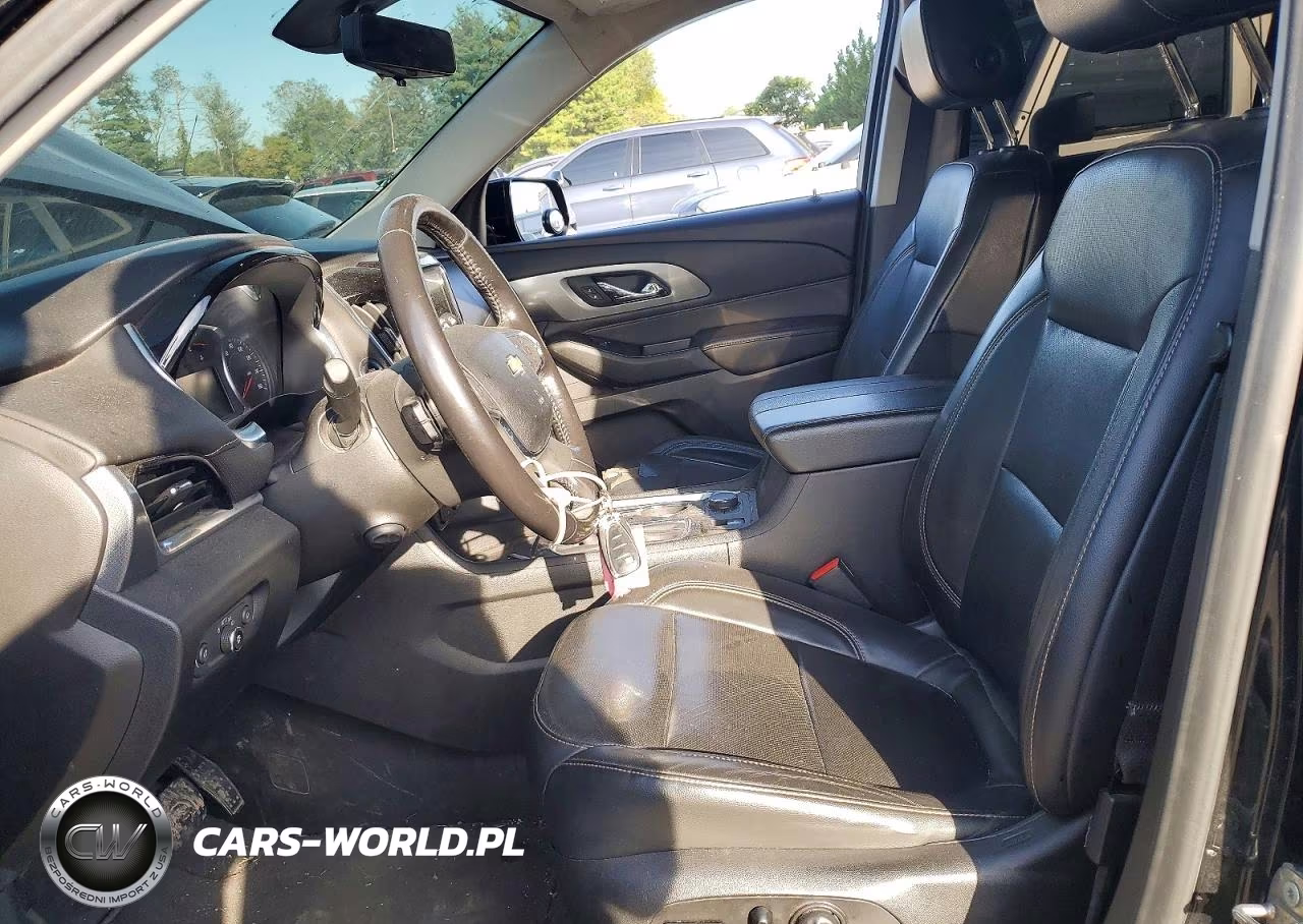 2019 Chevrolet Traverse Premier VIN:1GNERKKW4KJ272936 - 7