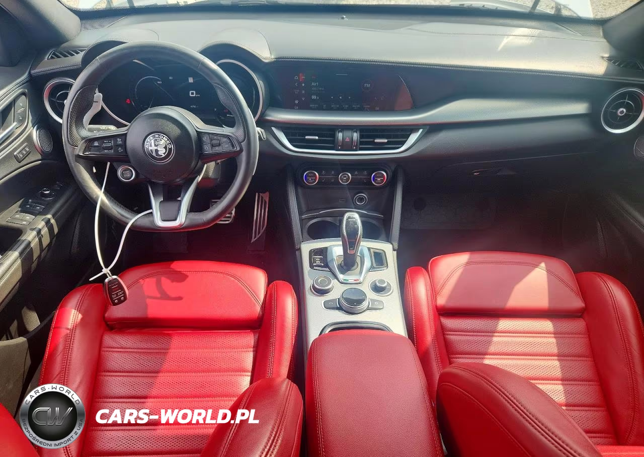 2024 Alfa Romeo Stelvio Ti VIN:ZASPAKBN8R7D72097 - 8