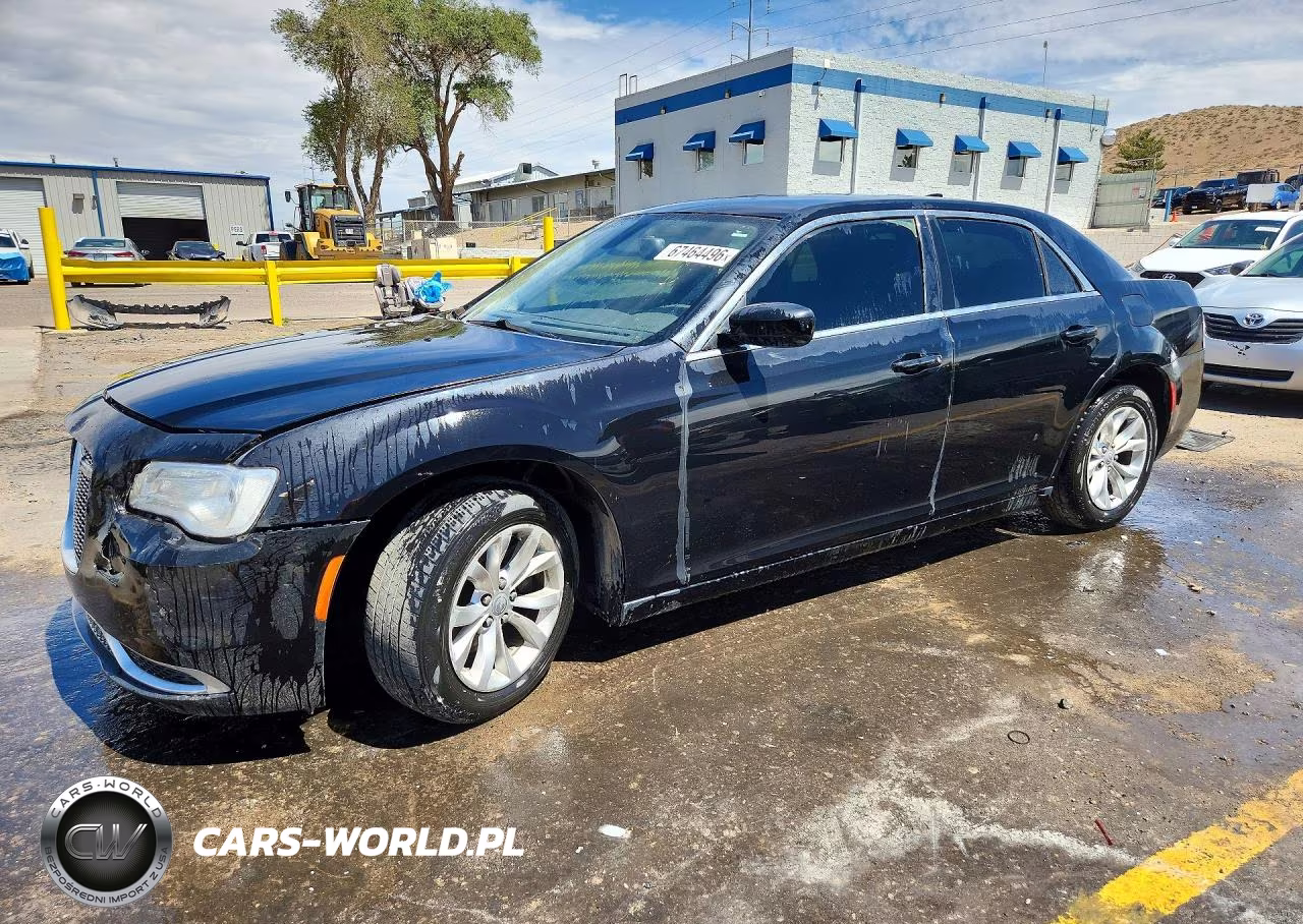 2015 Chrysler 300 Limited VIN:2C3CCAAG8FH864356 - 1