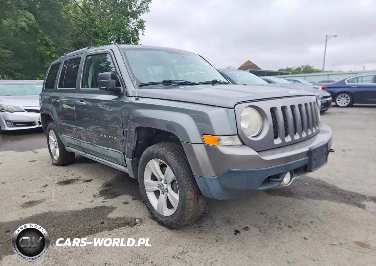 2011 Jeep Patriot Latitude VIN:1J4NF4GB5BD233607 - 4
