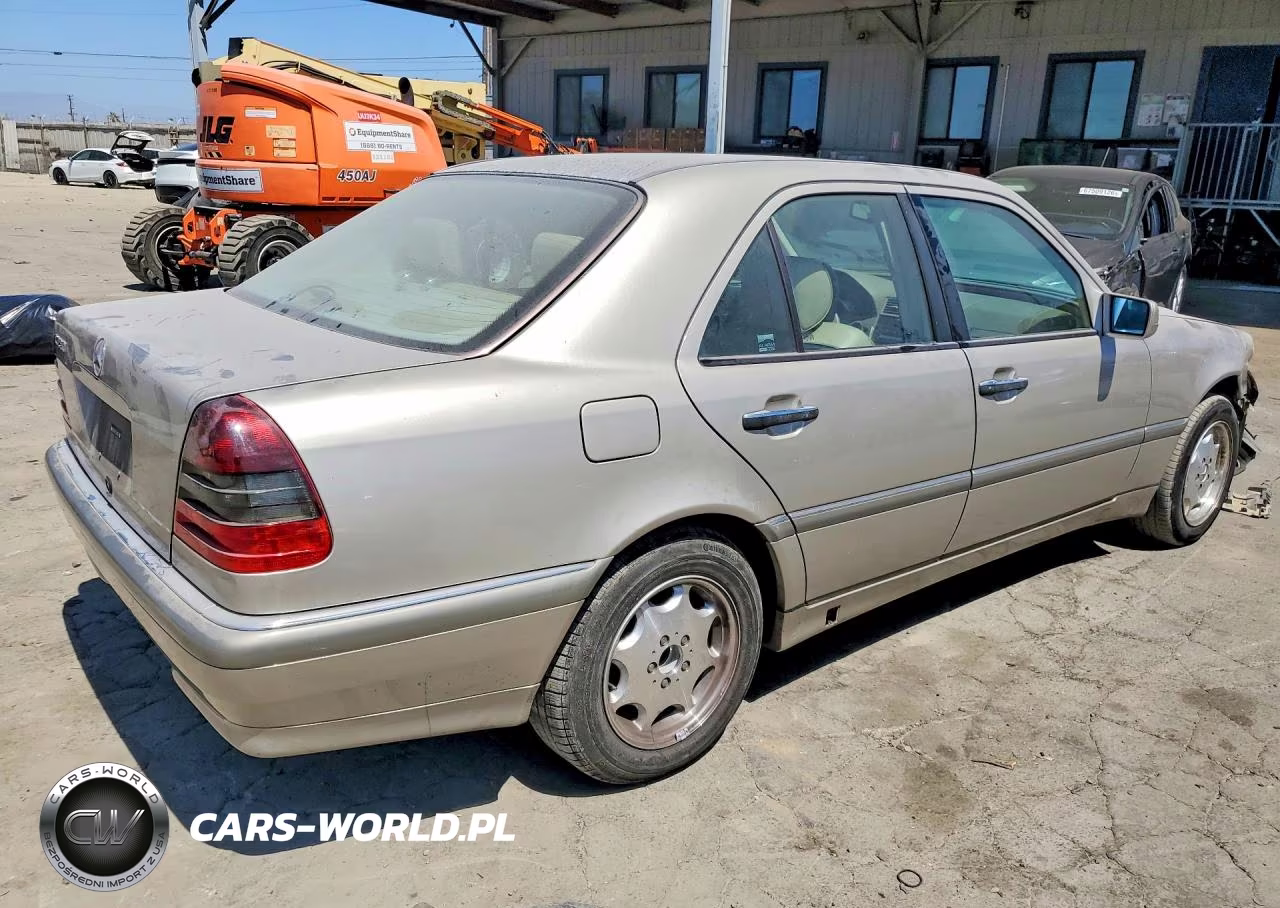 1998 Mercedes-Benz C 230 VIN:WDBHA23GXWA638746 - 3
