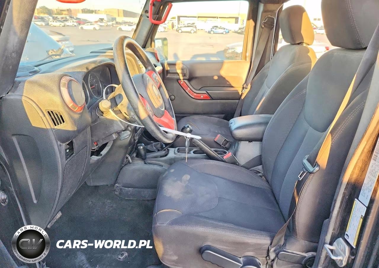2016 Jeep Wrangler Unlimited Sport VIN:1C4BJWDG7GL149255 - 7