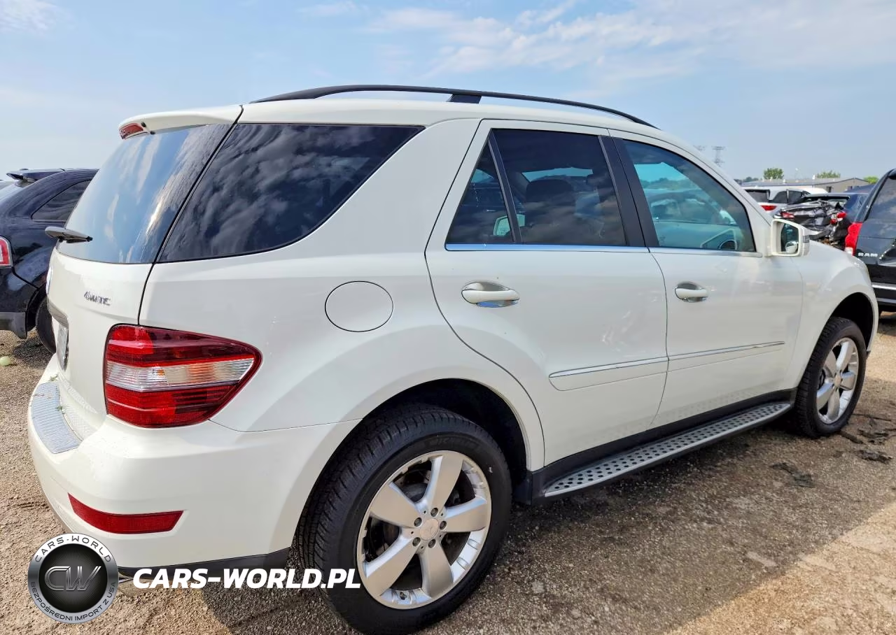 2011 Mercedes-Benz Ml 350 4Matic VIN:4JGBB8GBXBA716311 - 3