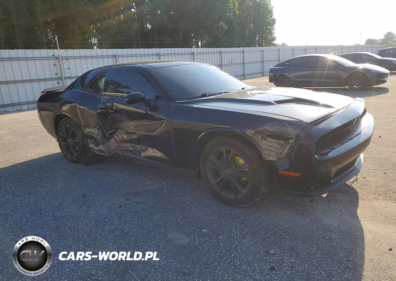 2021 Dodge Challenger Sxt VIN:2C3CDZGGXMH556332 - 4