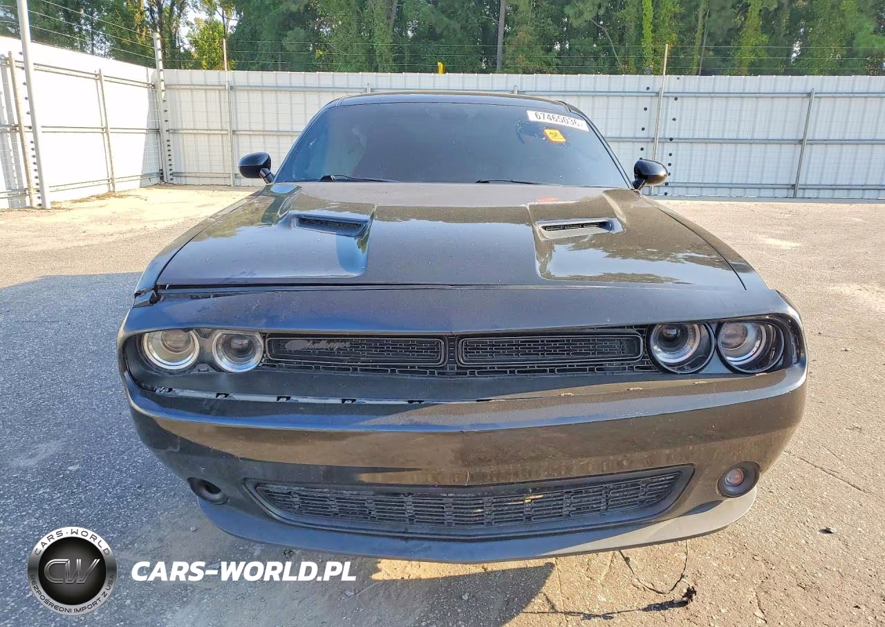 2021 Dodge Challenger Sxt VIN:2C3CDZGGXMH556332 - 5