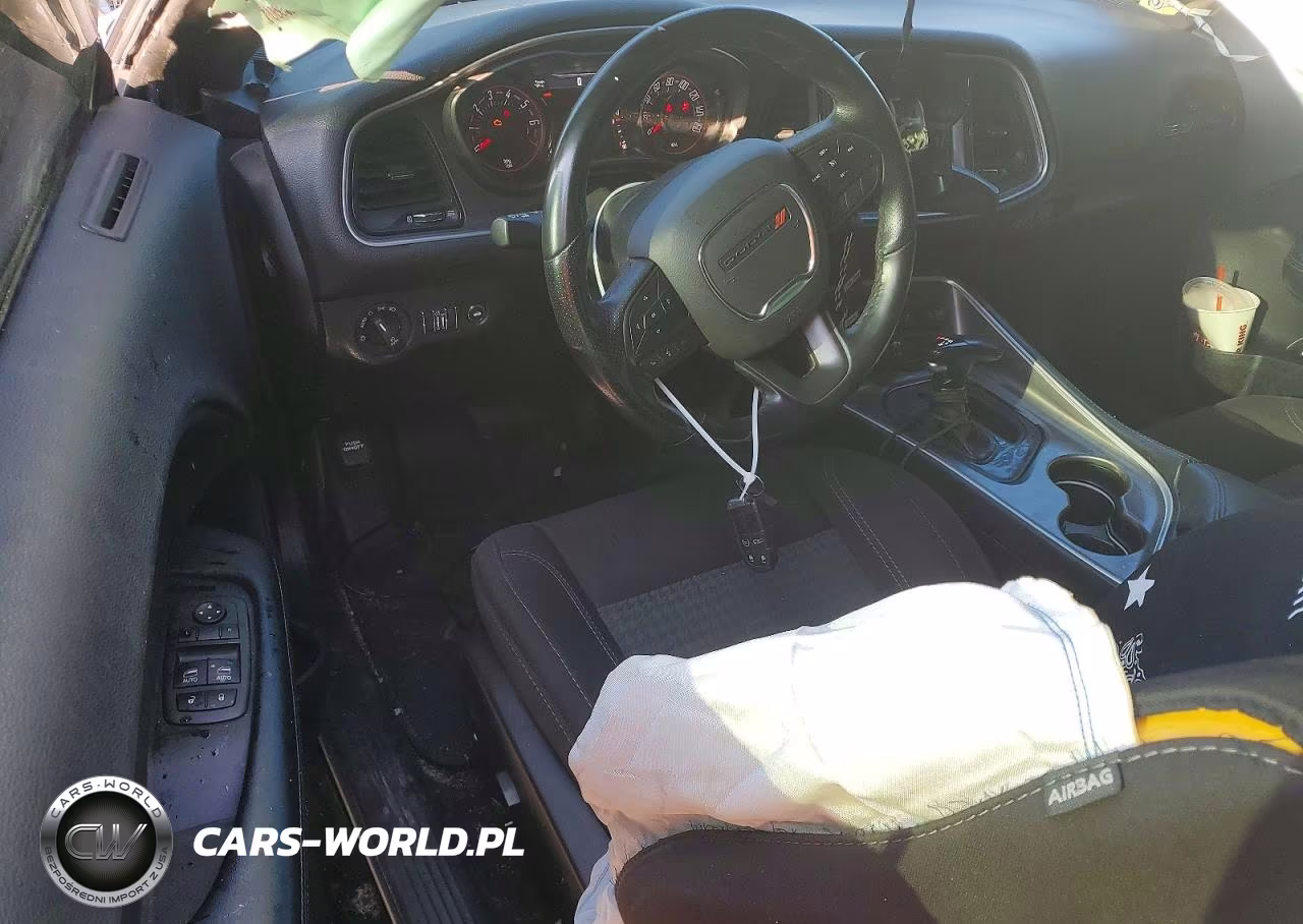 2021 Dodge Challenger Sxt VIN:2C3CDZGGXMH556332 - 8