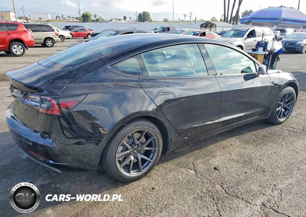 2022 Tesla Model 3 VIN:5YJ3E1EA4NF359043 - 3