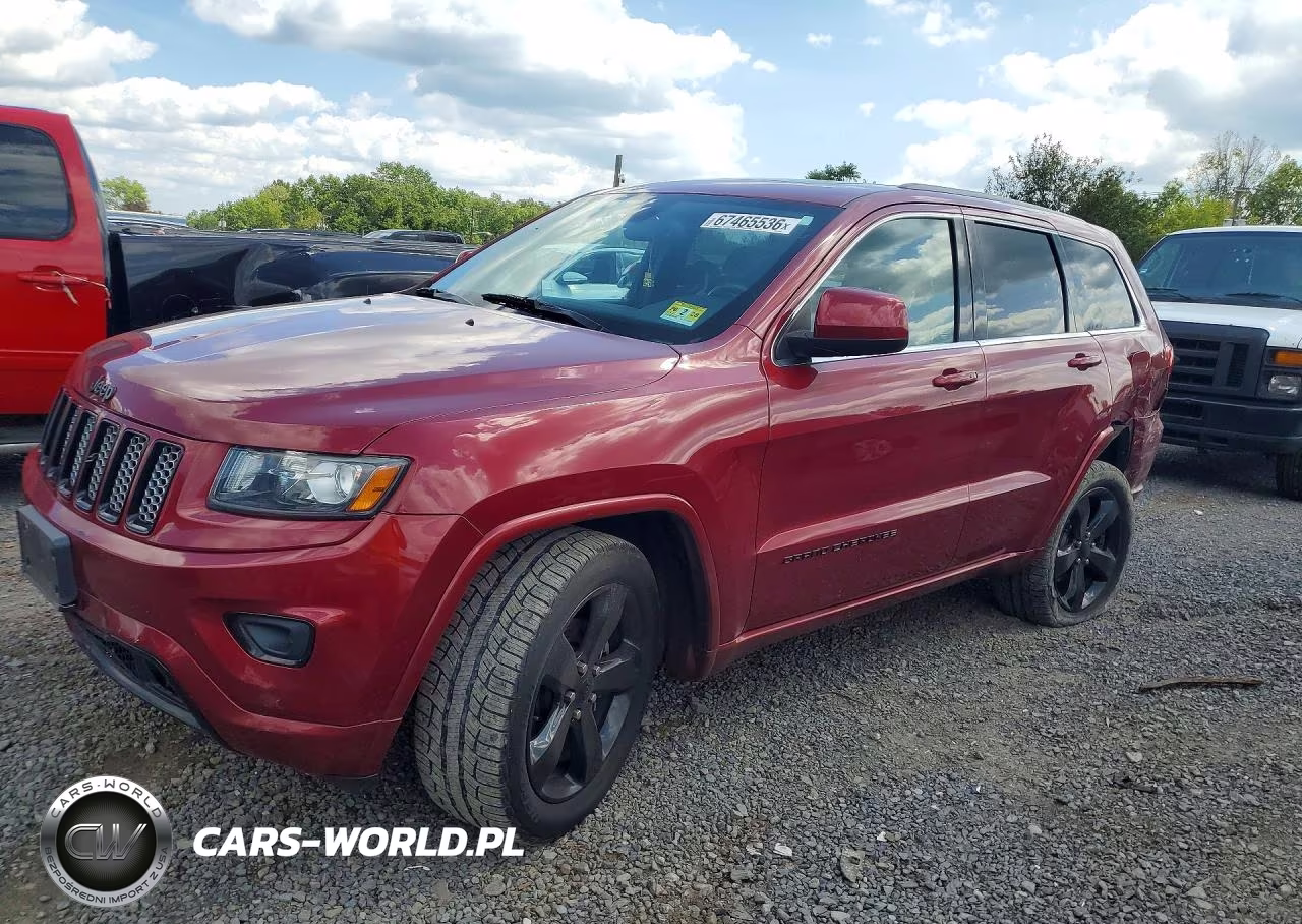 2015 Jeep Grand Cherokee Laredo VIN:1C4RJFAG7FC637204 - 1