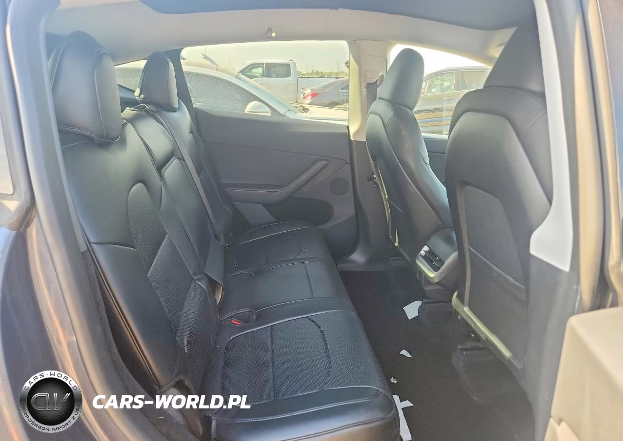 2023 Tesla Model Y VIN:7SAYGDEE6PA200791 - 10