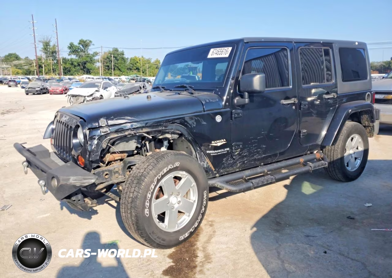 2013 Jeep Wrangler Unlimited Sahara VIN:1C4BJWEG4DL526862 - 1