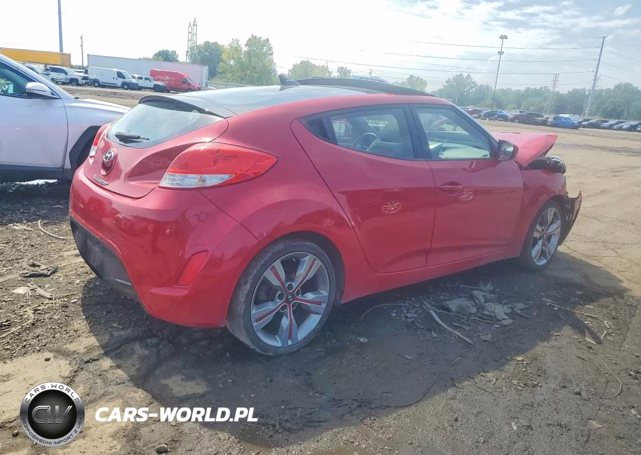 2013 Hyundai Veloster Base VIN:KMHTC6AD3DU086083 - 3