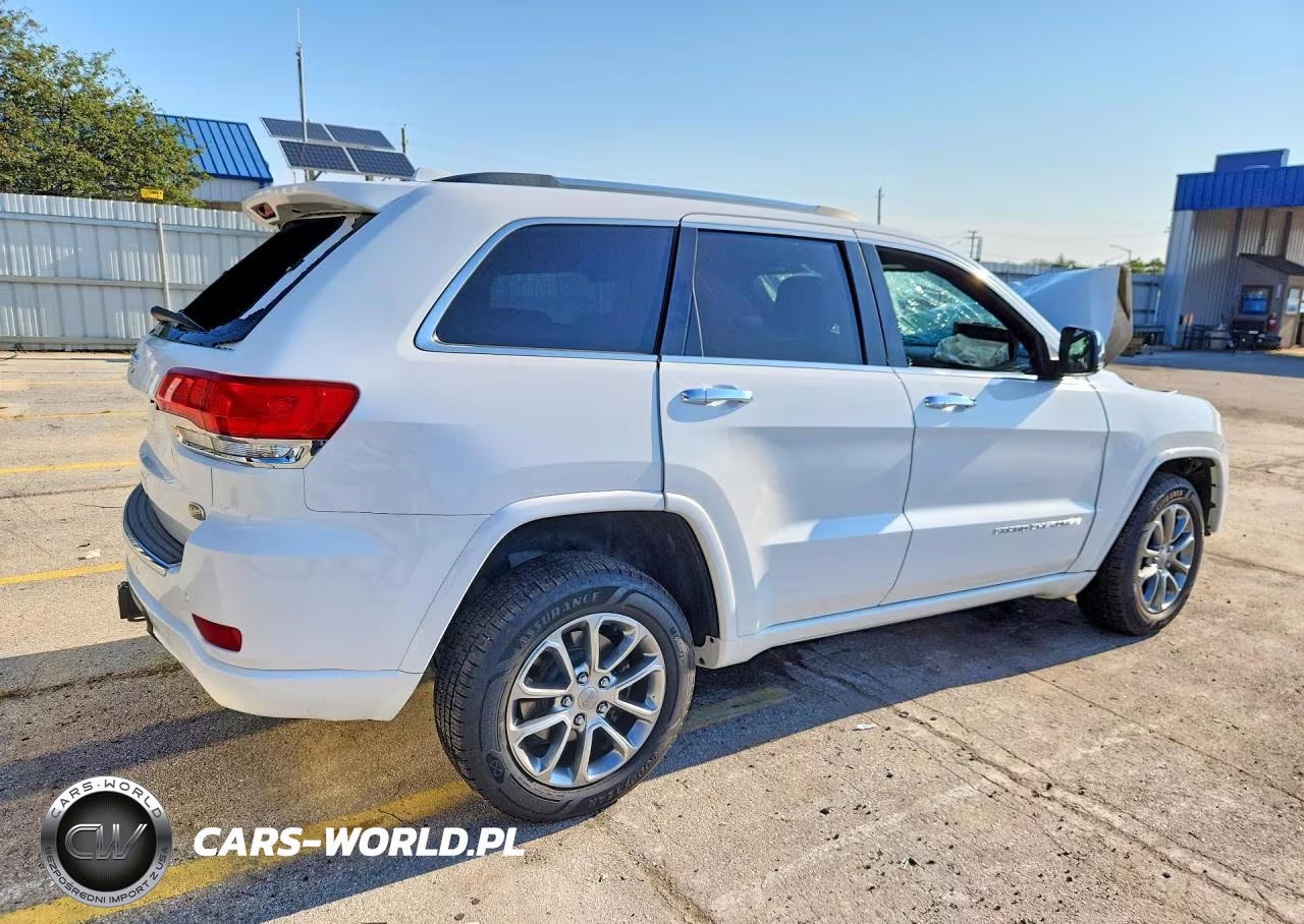 2015 Jeep Grand Cherokee Overland VIN:1C4RJFCG6FC813365 - 3