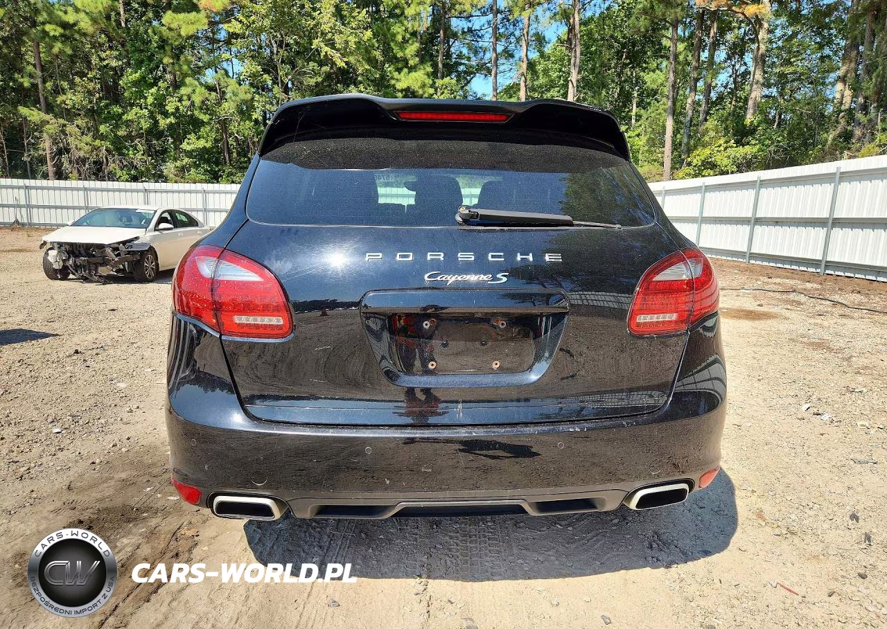 2014 Porsche Cayenne S VIN:WP1AB2A29ELA58638 - 6
