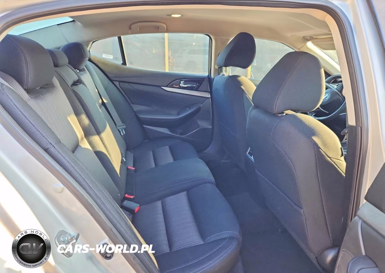 2016 Nissan Maxima 3.5 S VIN:1N4AA6AP8GC381109 - 10