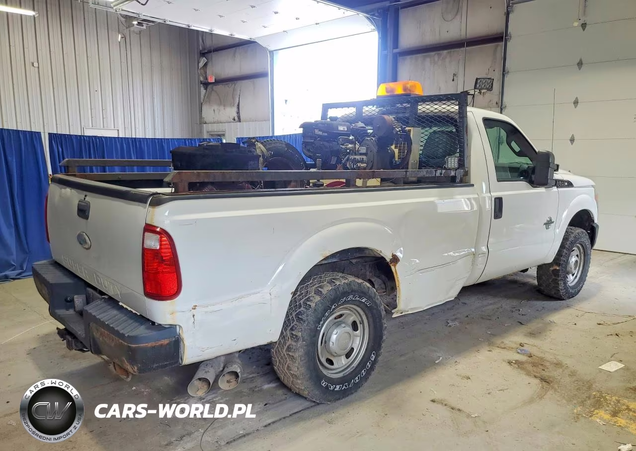2011 Ford F250 Super Duty VIN:1FTBF2BT8BEC26951 - 3