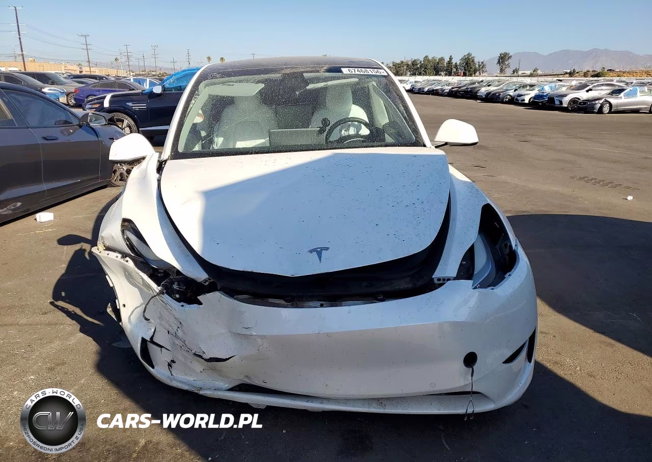 2021 Tesla Model Y VIN:5YJYGDEFXMF263414 - 5