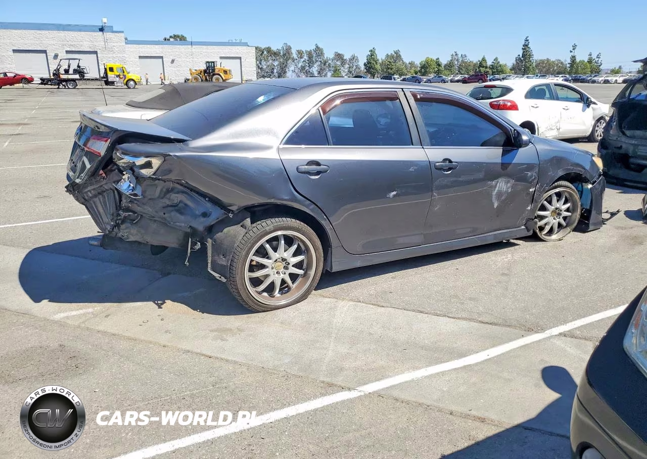 2012 Toyota Camry Se VIN:4T1BF1FK0CU186587 - 3