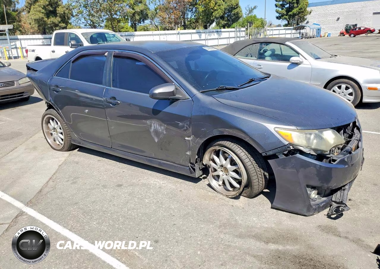 2012 Toyota Camry Se VIN:4T1BF1FK0CU186587 - 4