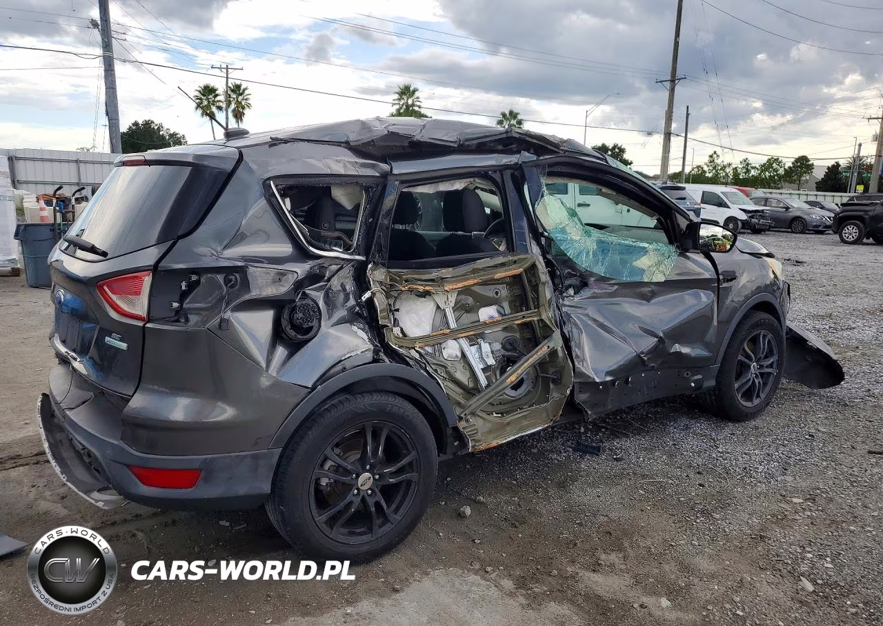 2016 Ford Escape Se VIN:1FMCU0GX8GUB31065 - 3