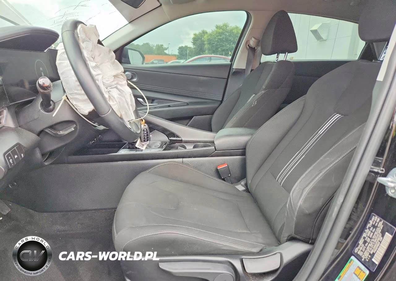 2023 Hyundai Elantra Sel VIN:KMHLS4AG1PU582327 - 7