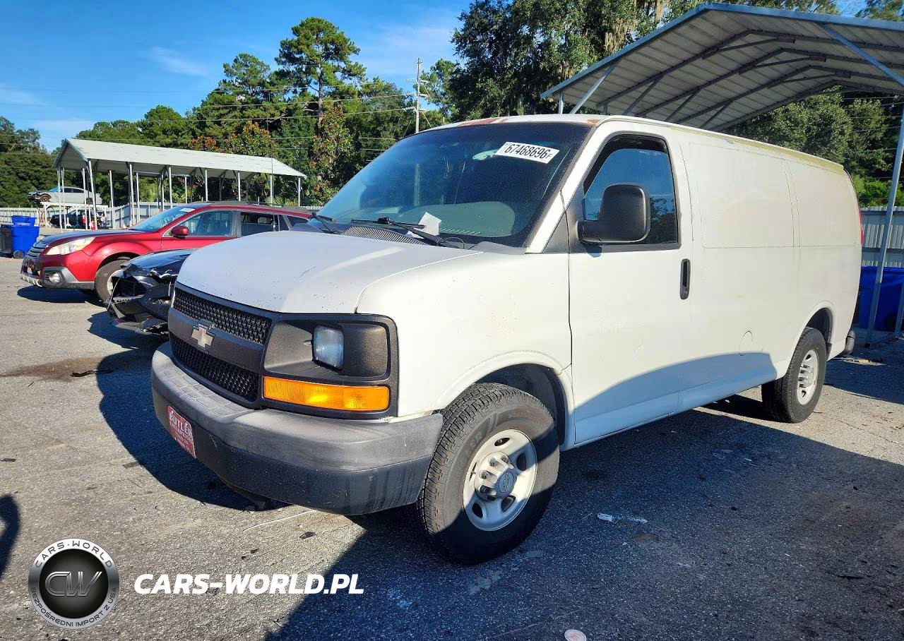 2013 Chevrolet Express G2500 VIN:1GCWGFCA9D1128640 - 1