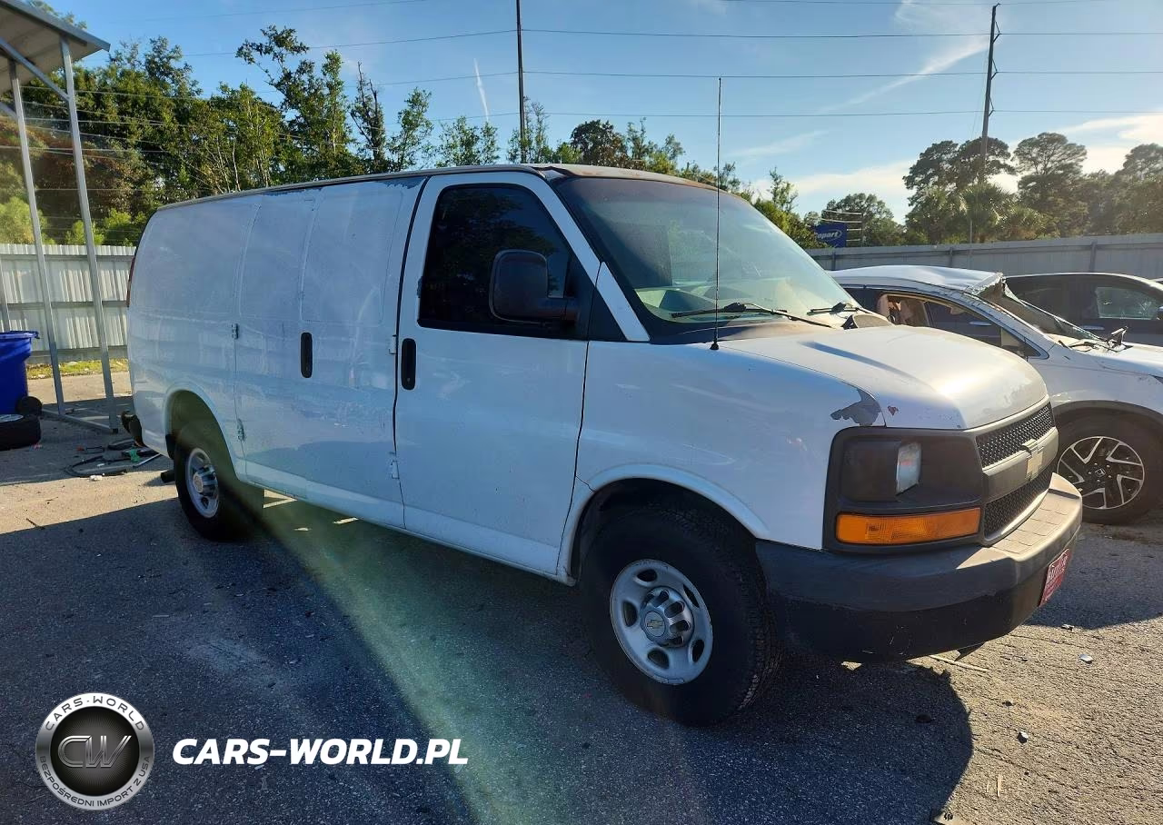 2013 Chevrolet Express G2500 VIN:1GCWGFCA9D1128640 - 4