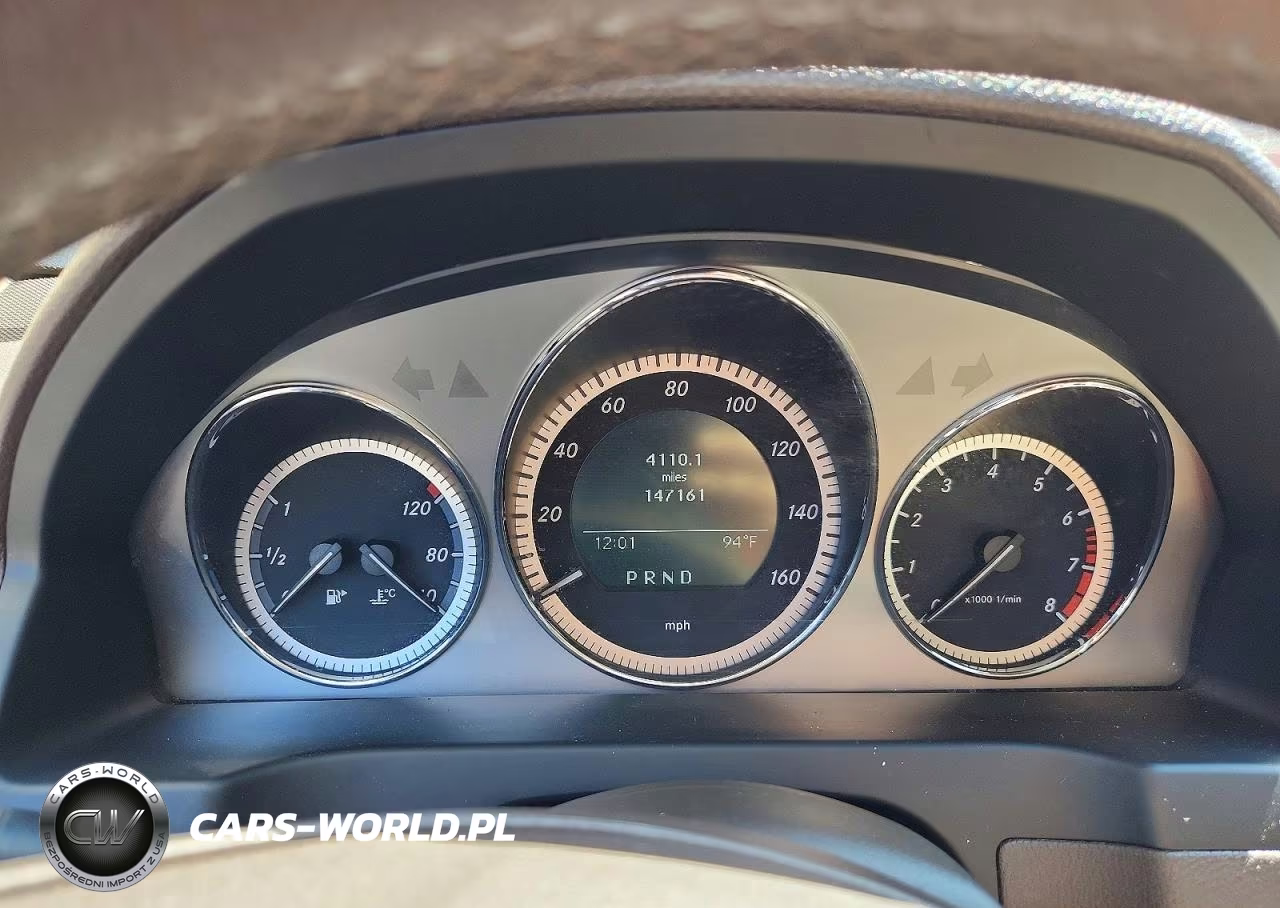 2011 Mercedes-Benz C 300 4Matic VIN:WDDGF8BB9BR186734 - 9
