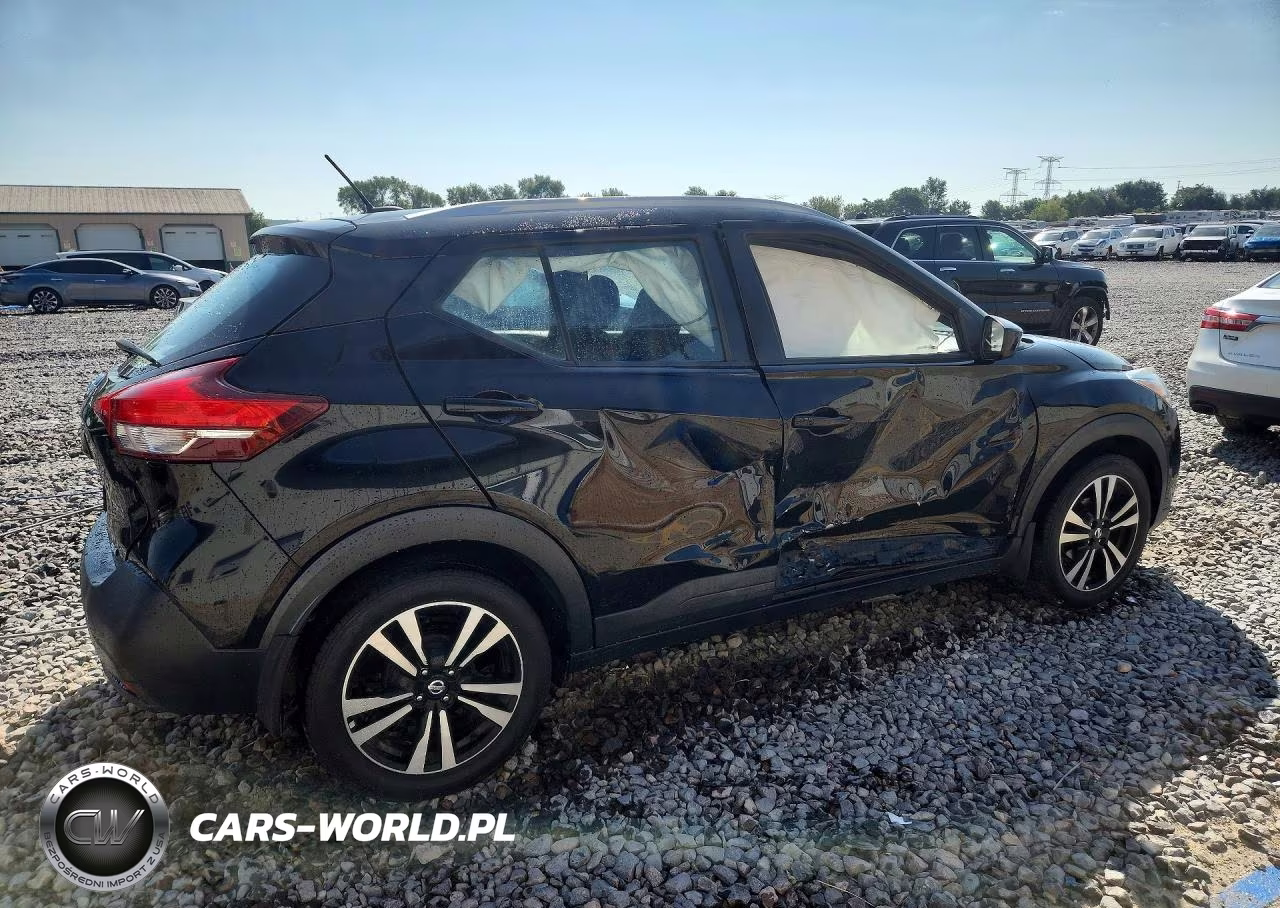 2018 Nissan Kicks Sv VIN:3N1CP5CU4JL510444 - 3