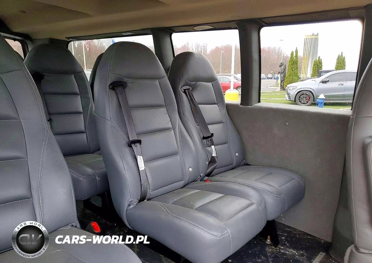 2023 Chevrolet Express G3500 Ls VIN:1GAZGNFP2P1151505 - 11