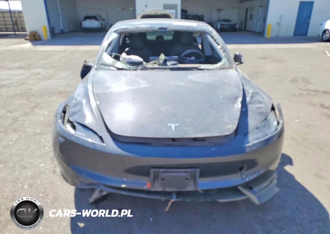 2025 Tesla Model 3 VIN:5YJ3E1EA1SF928166 - 5