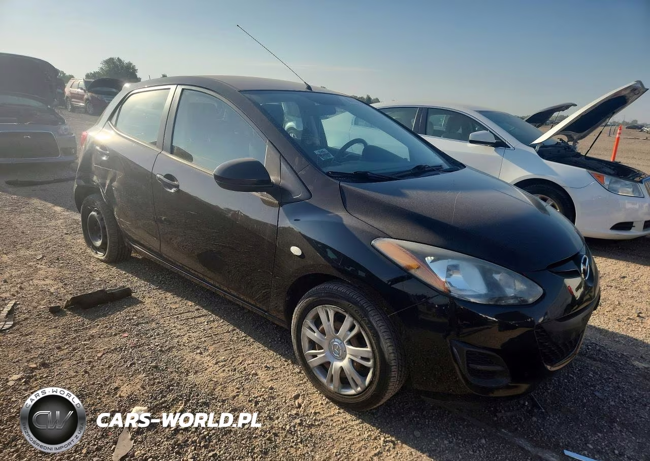 2013 Mazda Mazda2 VIN:JM1DE1KY2D0152430 - 4