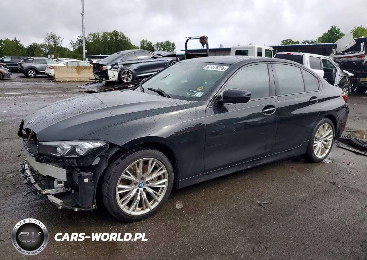 2023 BMW 330Xi