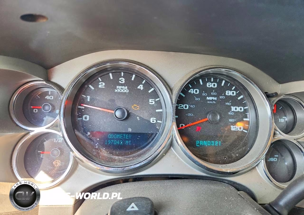 2008 GMC Sierra C1500 VIN:2GTEC13J281125136 - 9