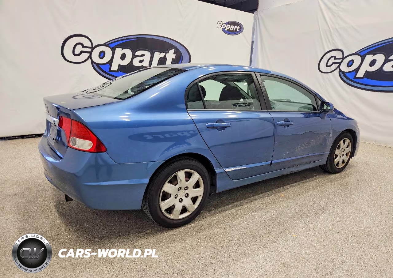 2010 Honda Civic Lx VIN:2HGFA1F50AH305321 - 3