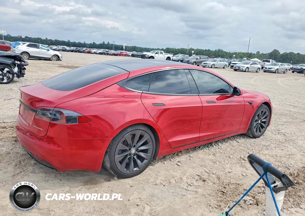 2021 Tesla Model S VIN:5YJSA1E23MF418792 - 3