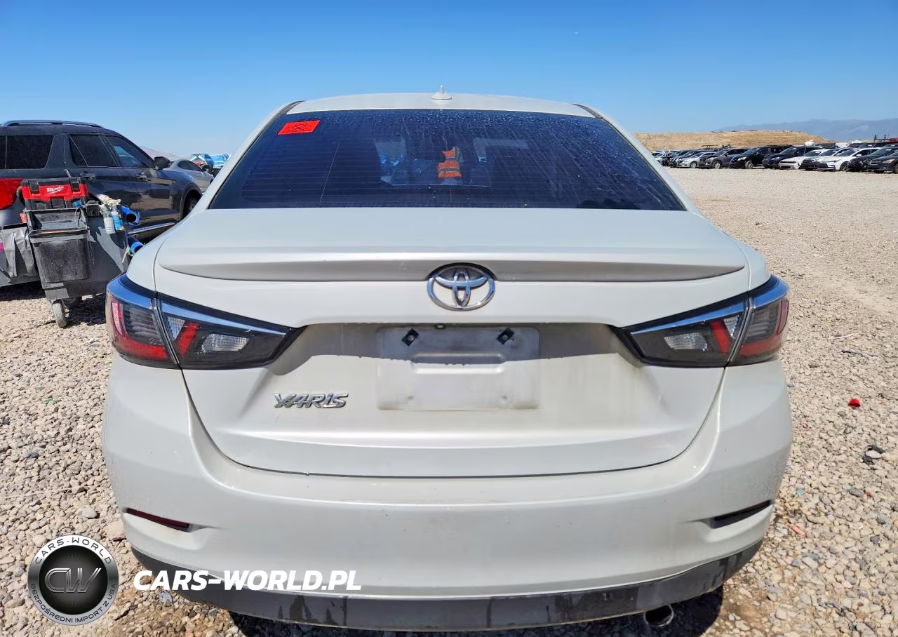 2020 Toyota Yaris Le VIN:3MYDLBYV3LY709618 - 6