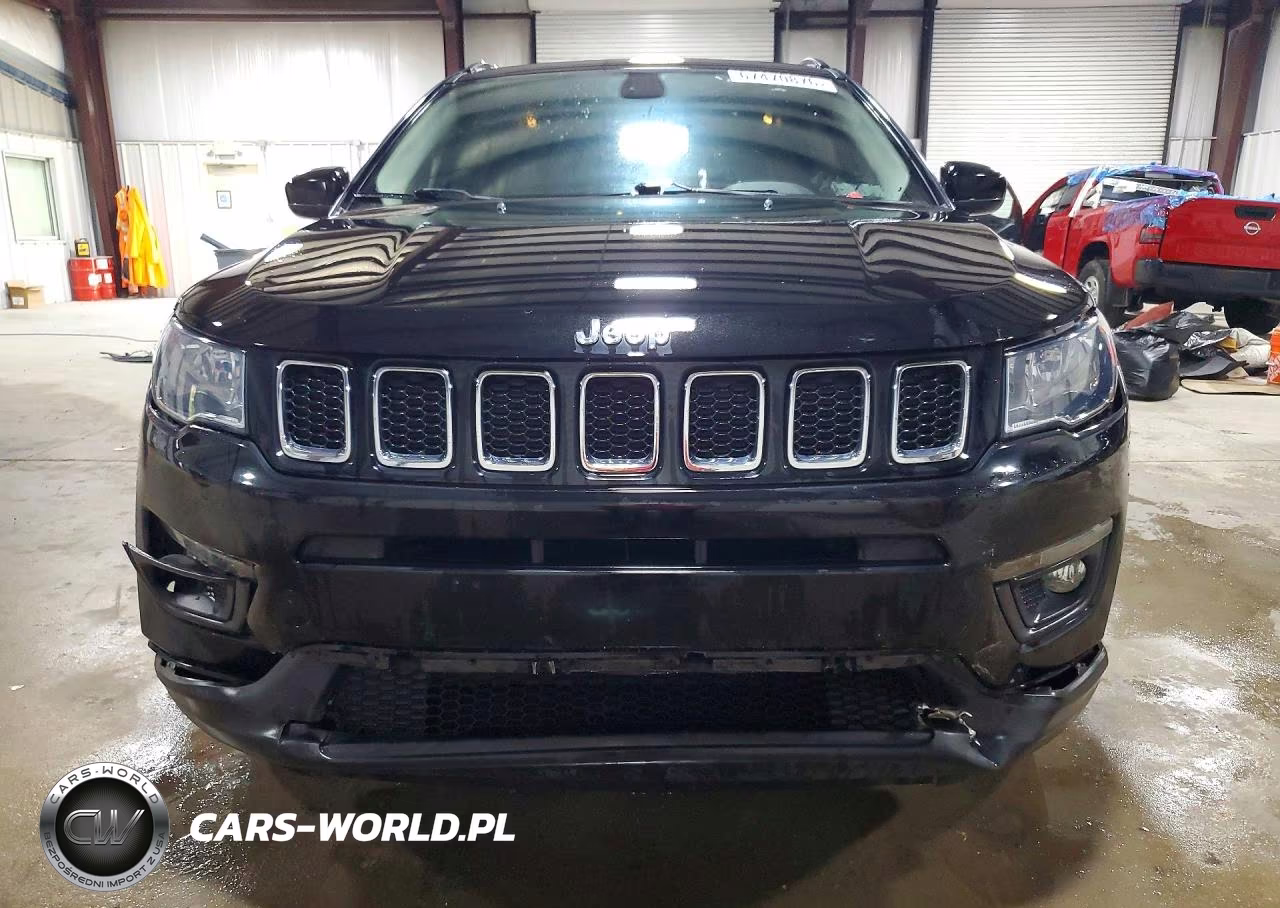2020 Jeep Compass Latitude VIN:3C4NJDBBXLT150357 - 5
