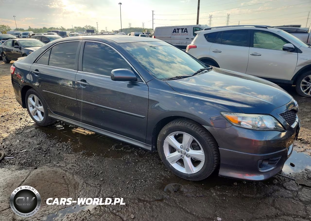 2011 Toyota Camry Se VIN:4T1BF3EK1BU604313 - 4