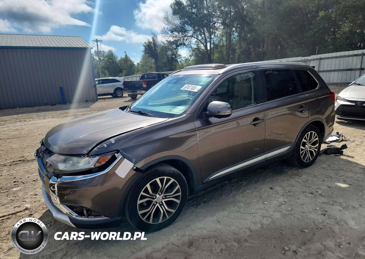 2017 Mitsubishi Outlander Se – zdjęcie 1 z 13