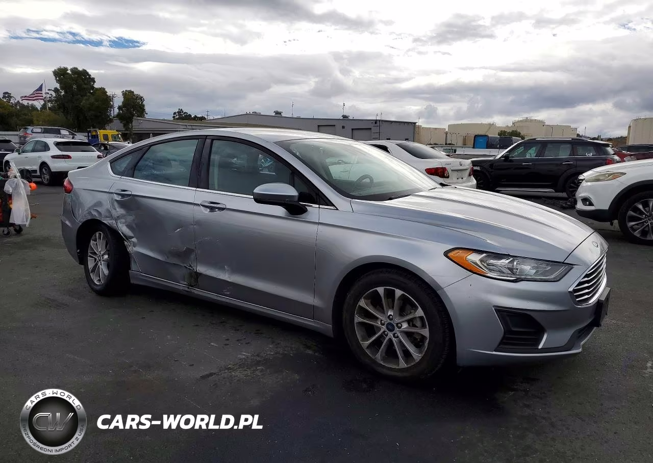 2020 Ford Fusion Se VIN:3FA6P0H73LR154851 - 4